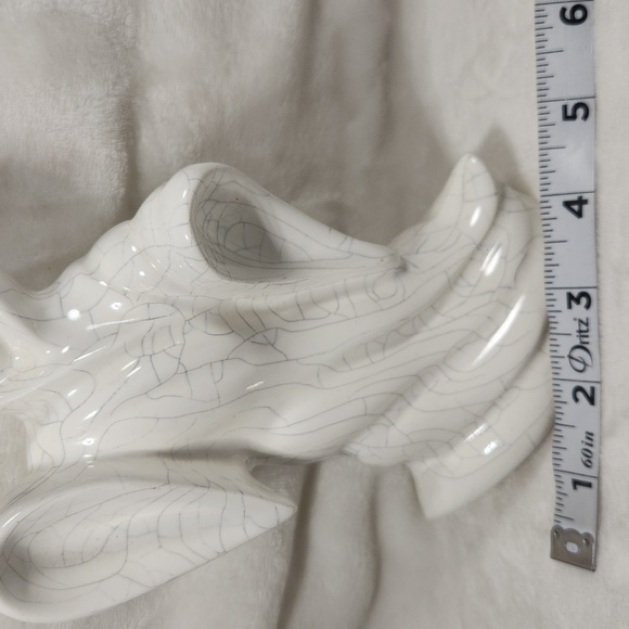 Vintage Halloween White, Spirit Ceramic Ghost Statue Decoration - Picture 6 of 6